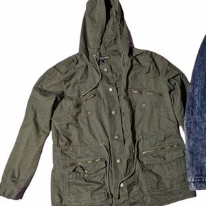 🔹️Army green jacket